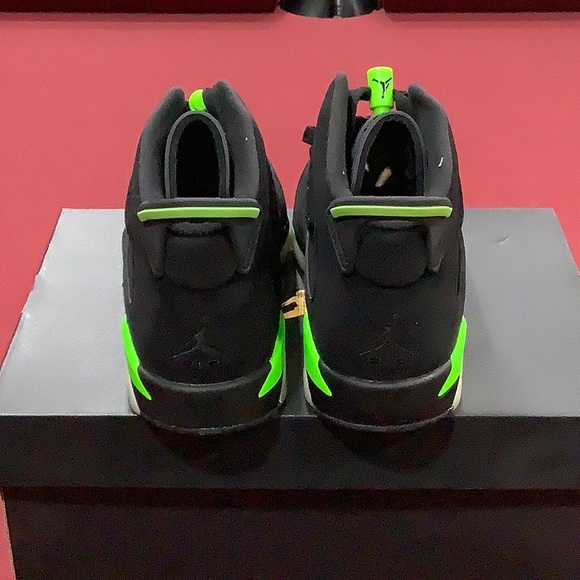 Air Jordan 6 Youth - Picture 3 of 6